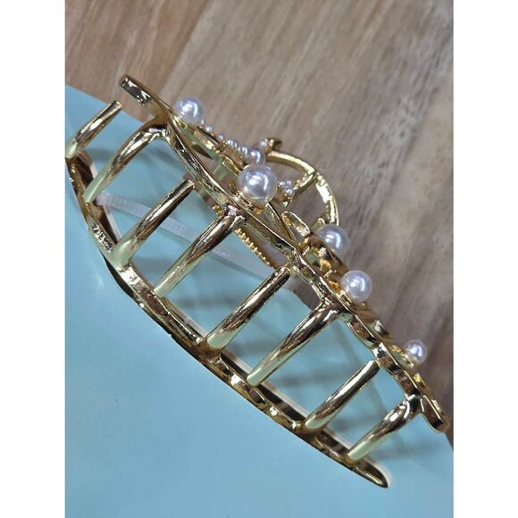 ?️NWT Gold & Faux Pearl Ocean Themed 3 Piece Metal Hair Clip Set main image 7